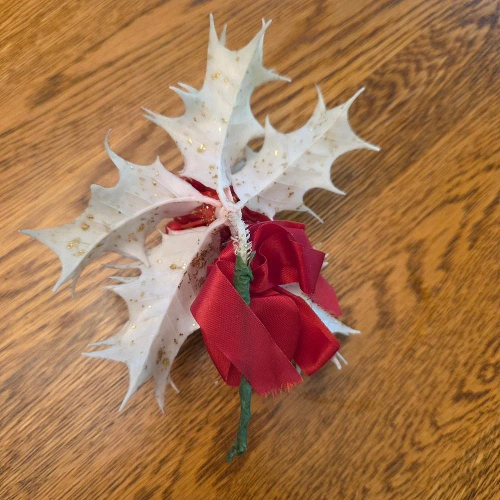 Vintage Christmas Holly Plastic Flocked White Gold Glitter Red Berries MCM Retro